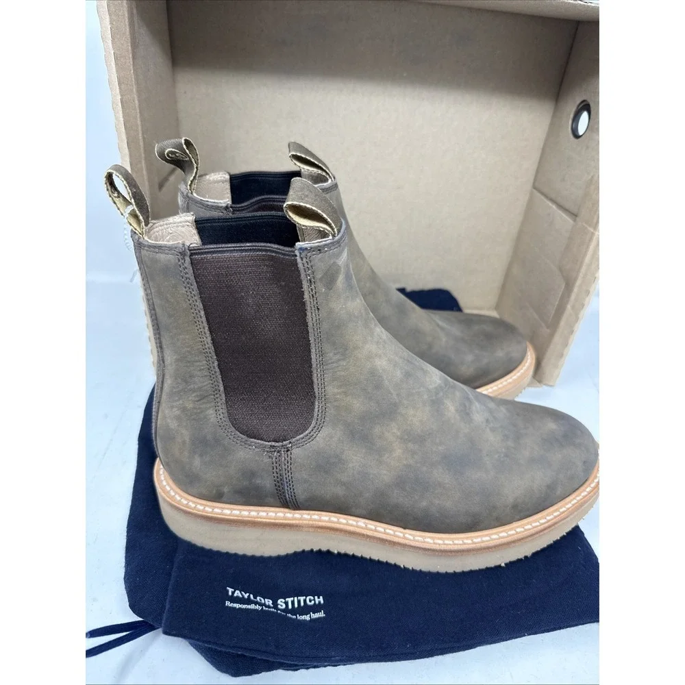 Mens 8 Taylor Stitch Ranch Boot Redwood State Brown Suede Chelsea Ankle Vibram
